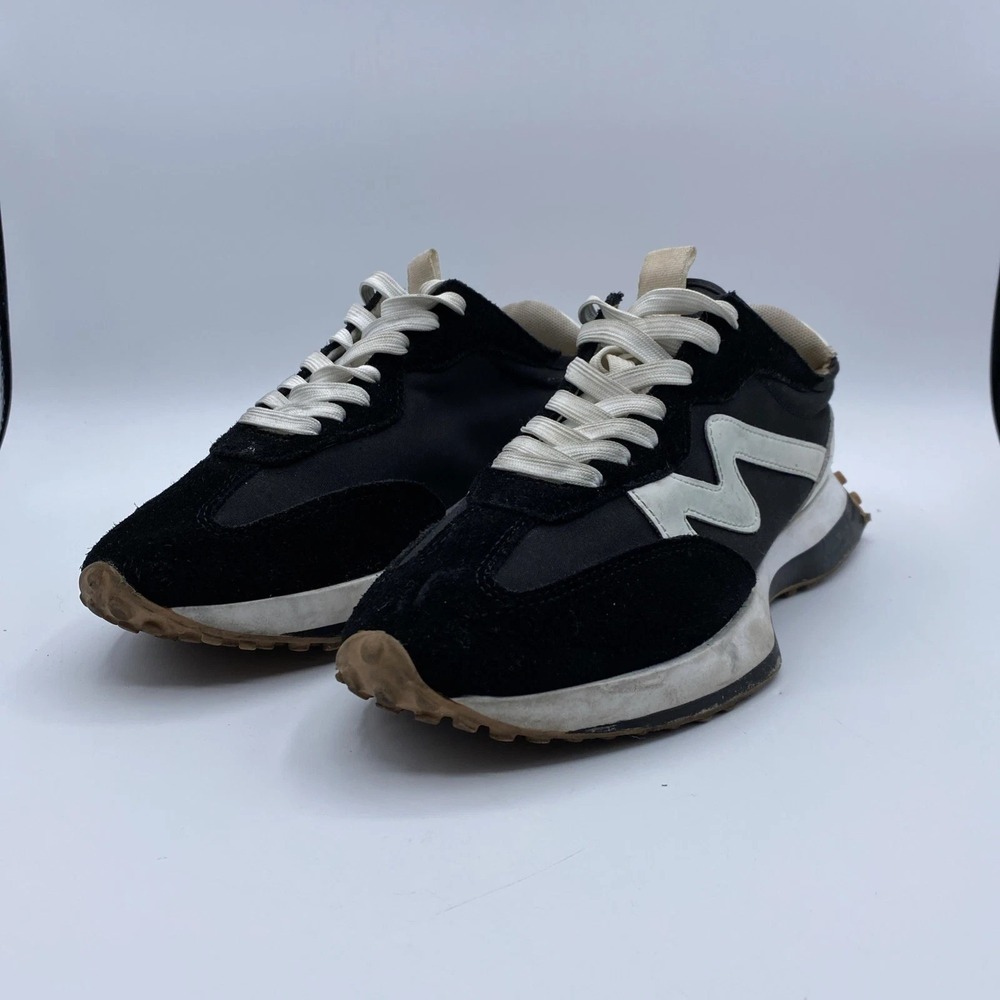 Steve Madden Campo Jogger Sneakers Womens 10 Black Lace Up Retro Runner